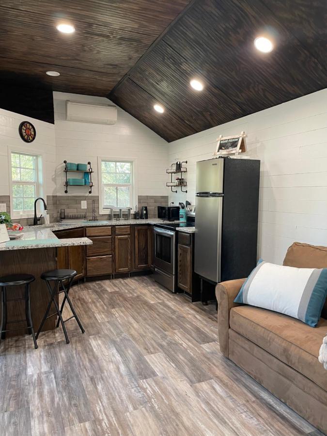 Cozy Cabin In Crestwood Subdivision Avinger Exterior photo