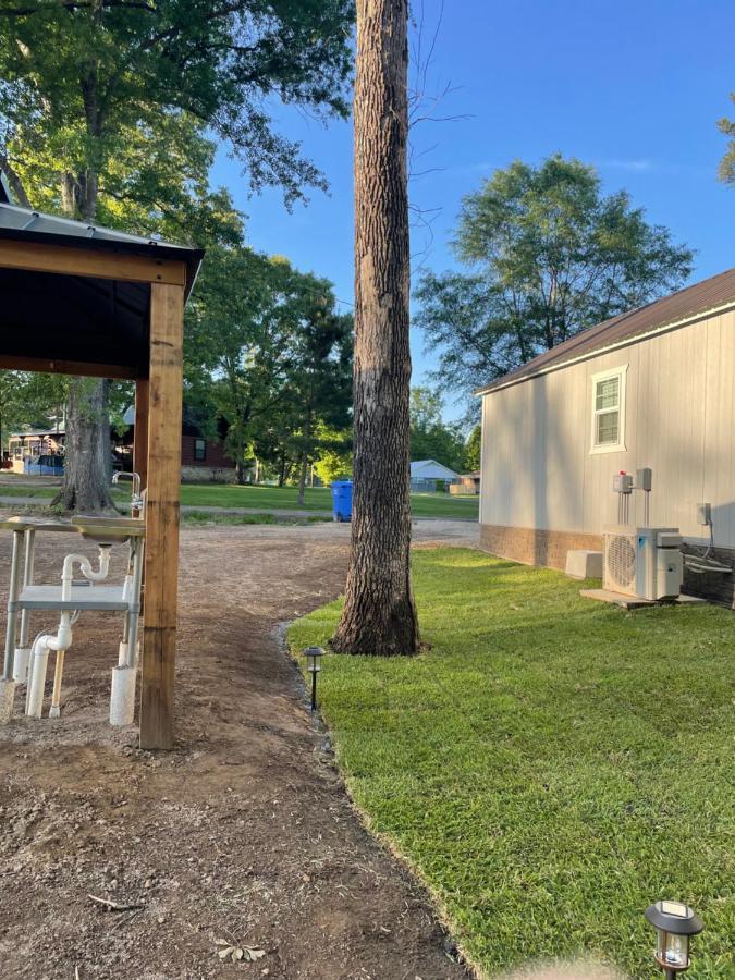 Cozy Cabin In Crestwood Subdivision Avinger Exterior photo