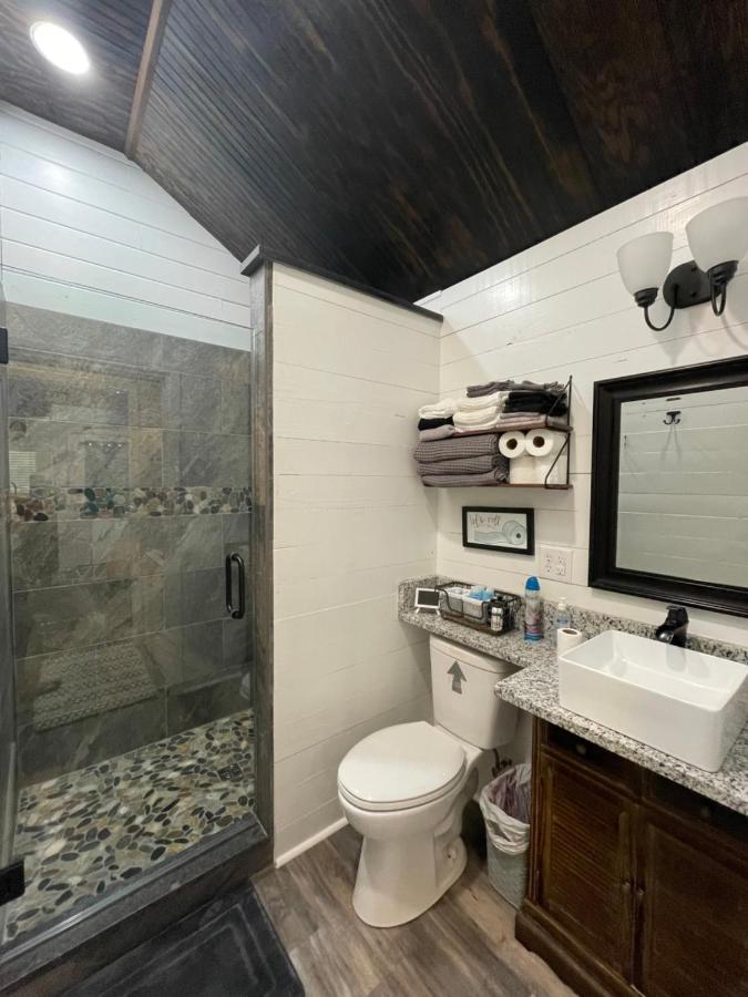 Cozy Cabin In Crestwood Subdivision Avinger Exterior photo
